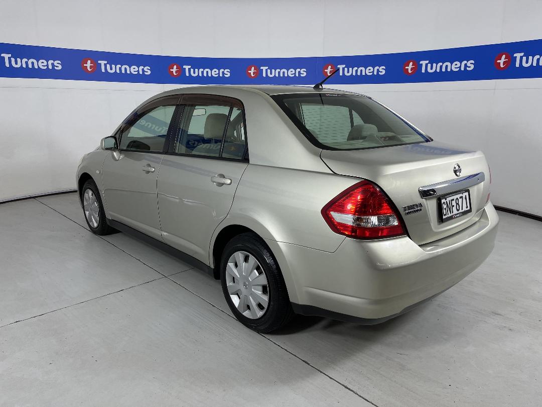 Photo '5' of Nissan Tiida