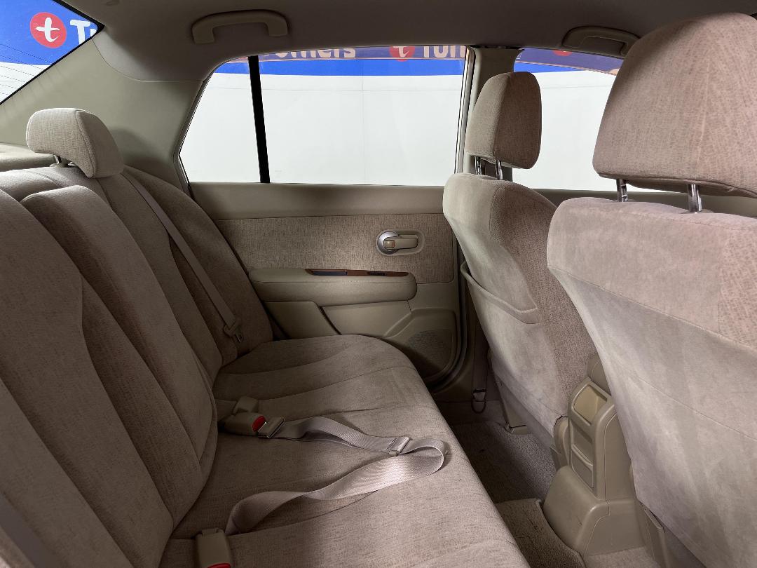 Photo '20' of Nissan Tiida