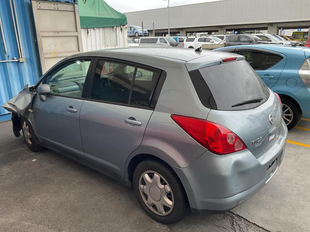 Photo '4' of Nissan Tiida