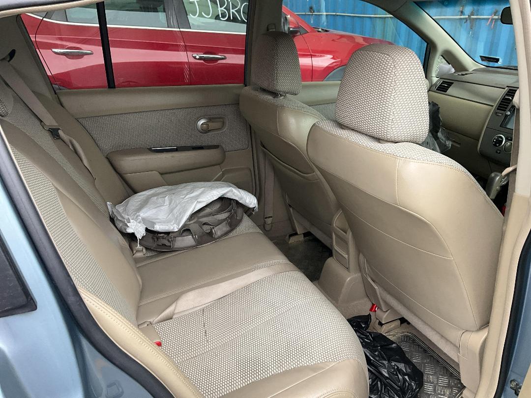 Photo '7' of Nissan Tiida