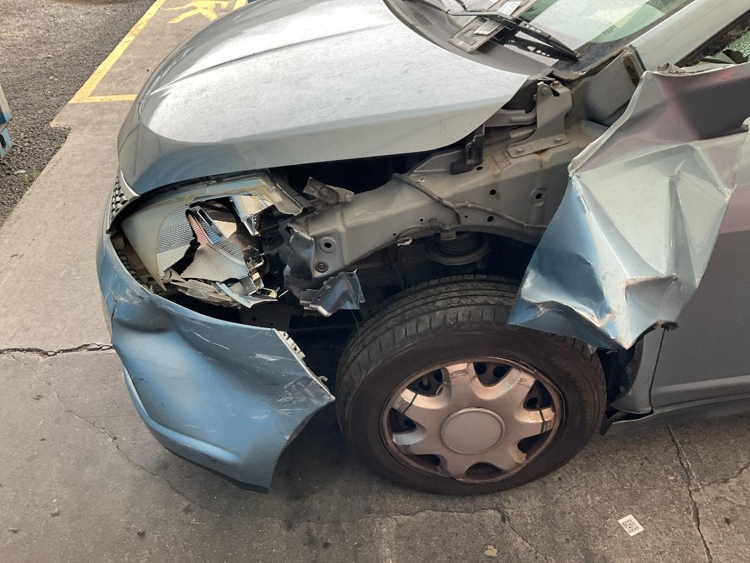 Photo '21' of Nissan Tiida