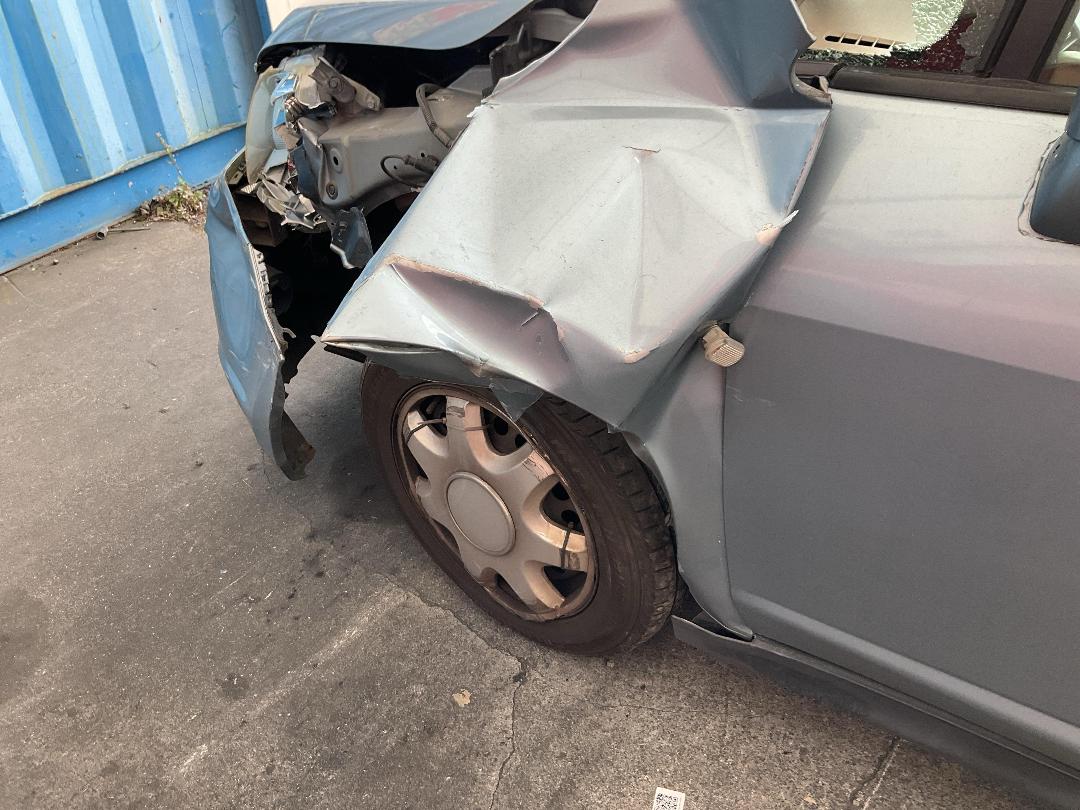 Photo '24' of Nissan Tiida