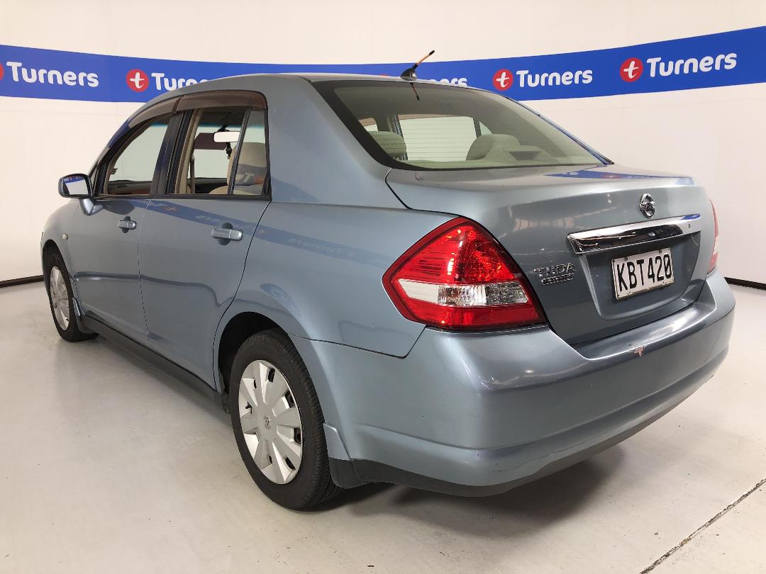 Photo '10' of Nissan Tiida Latio