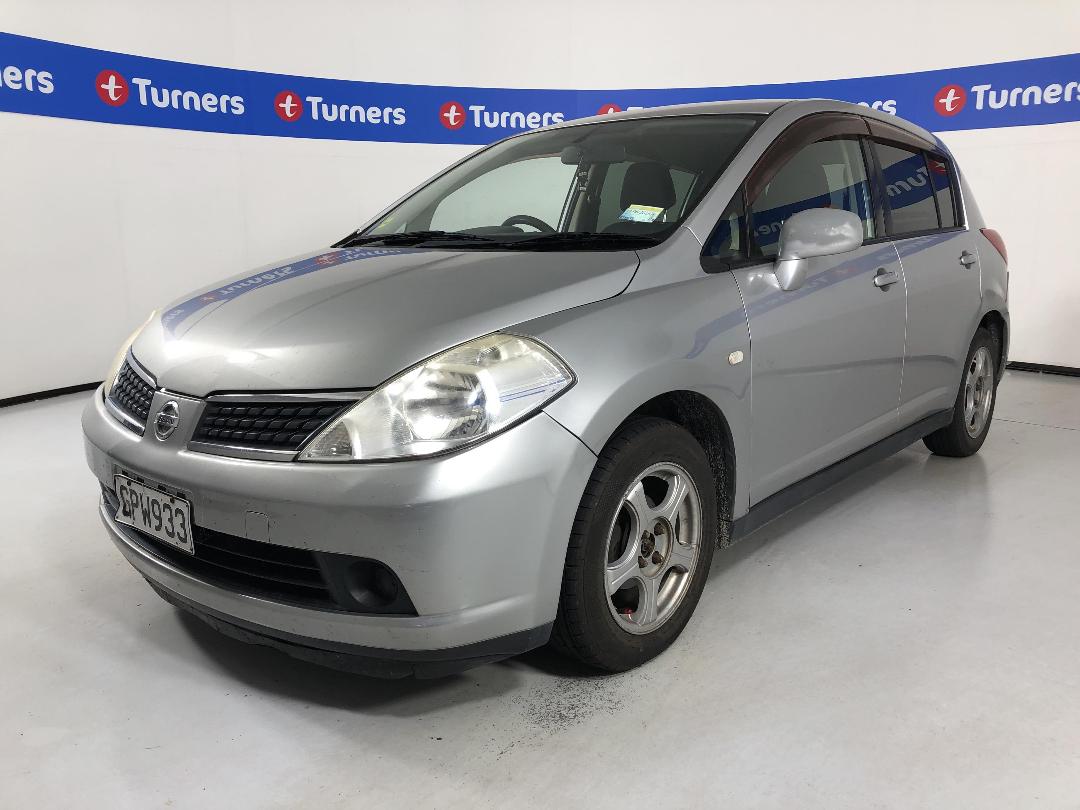 Photo '4' of Nissan Tiida