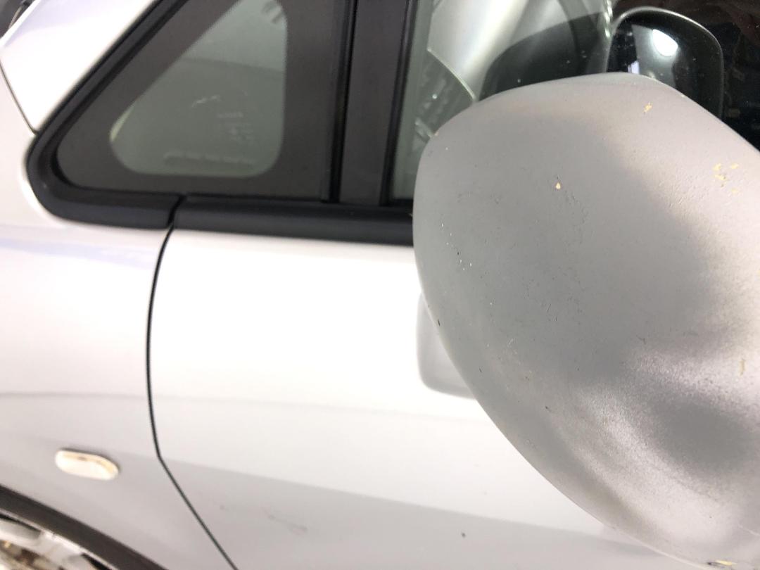 Photo '32' of Nissan Tiida