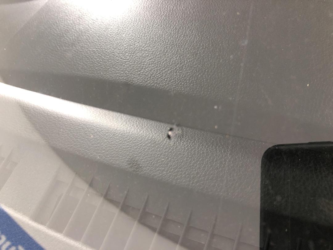 Photo '34' of Nissan Tiida