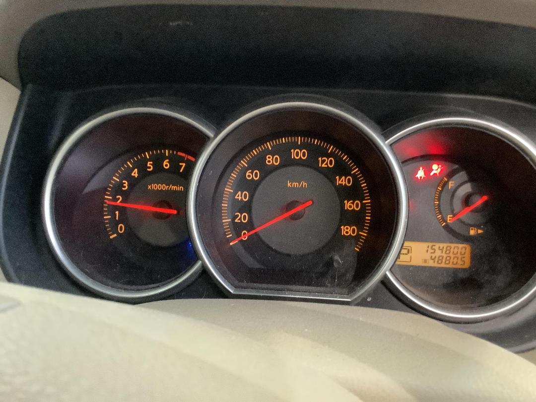 Photo '15' of Nissan Tiida