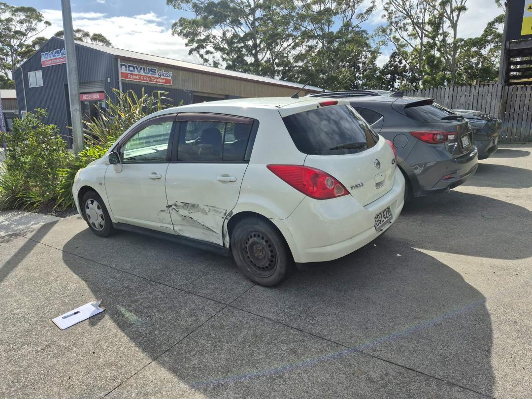 Photo '2' of Nissan Tiida Photo '2' of Nissan Tiida