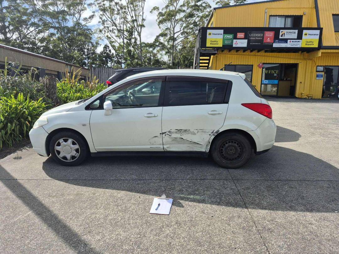 Photo '3' of Nissan Tiida Photo '3' of Nissan Tiida