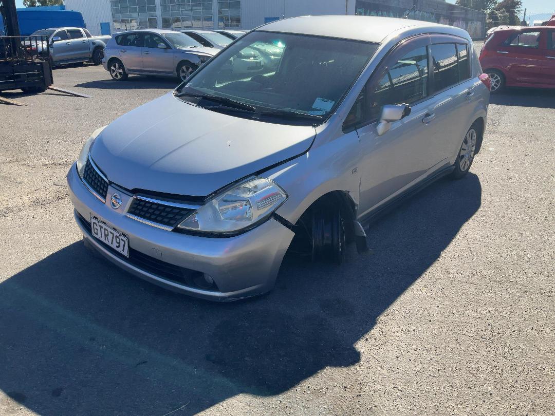 Photo '3' of Nissan Tiida