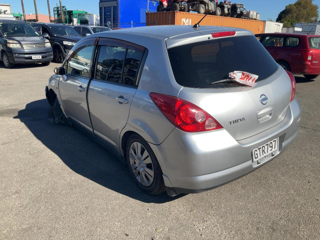 Photo '4' of Nissan Tiida