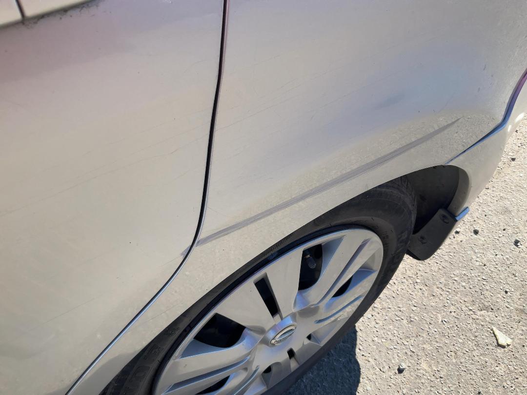 Photo '9' of Nissan Tiida