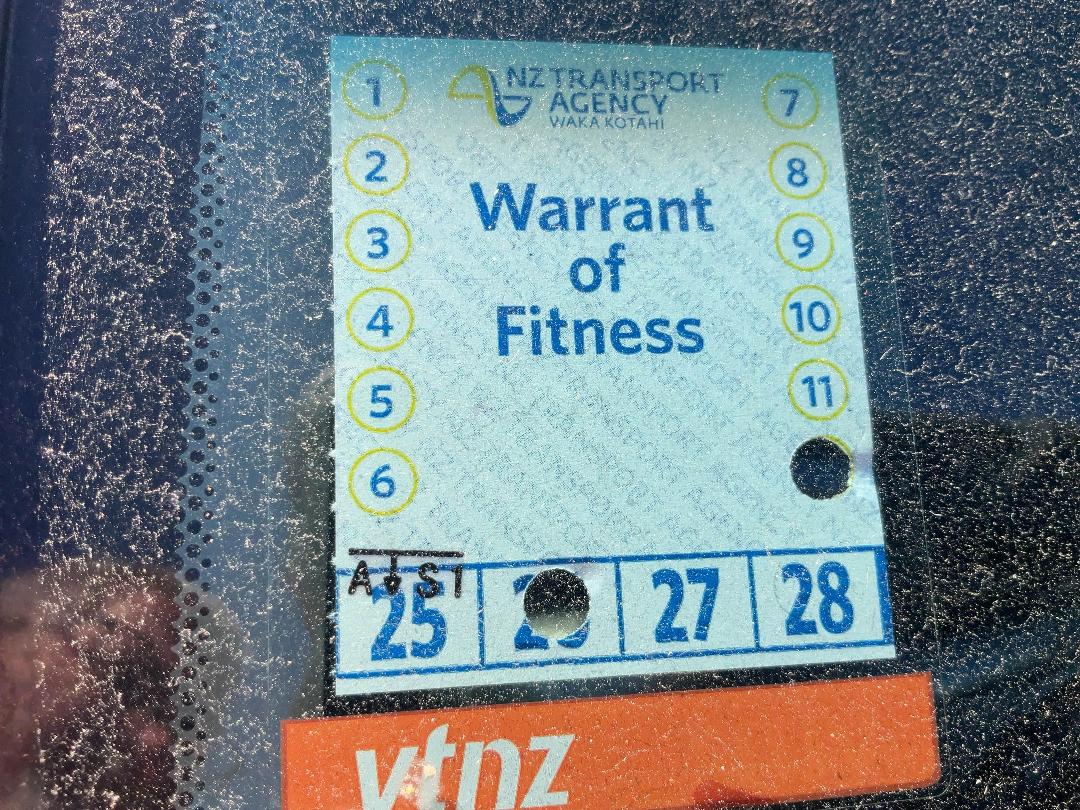 Photo '18' of Nissan Tiida