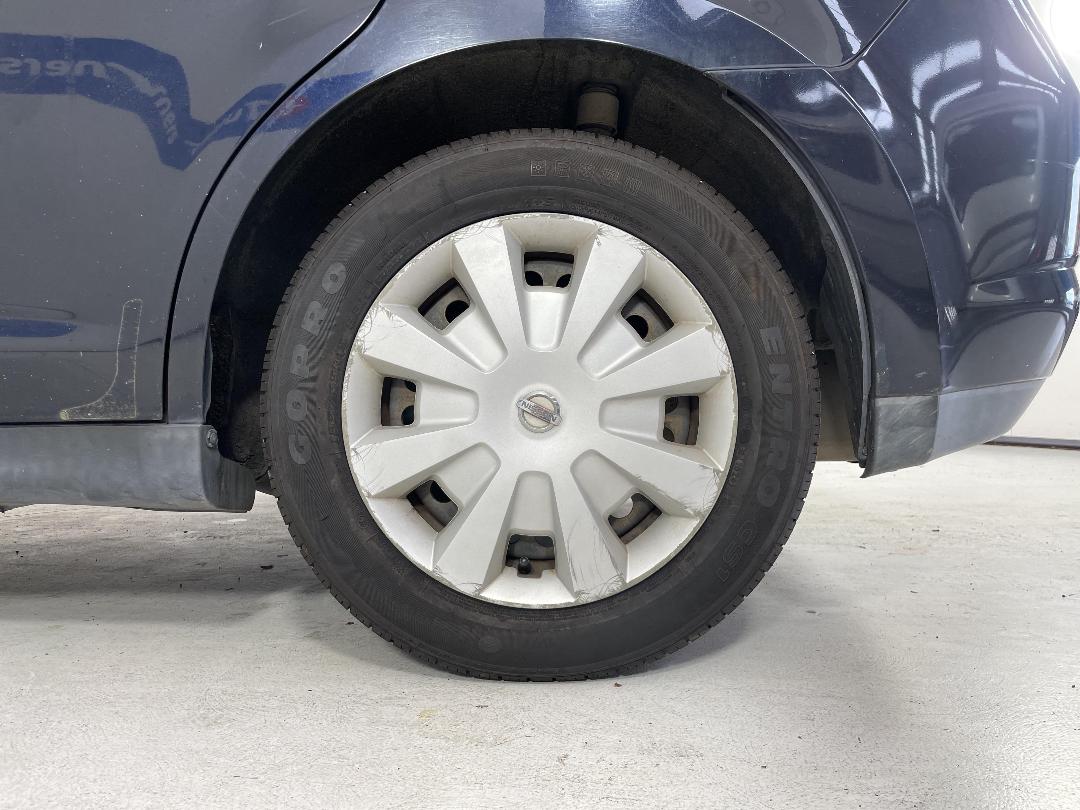 Photo '11' of Nissan Tiida 1500