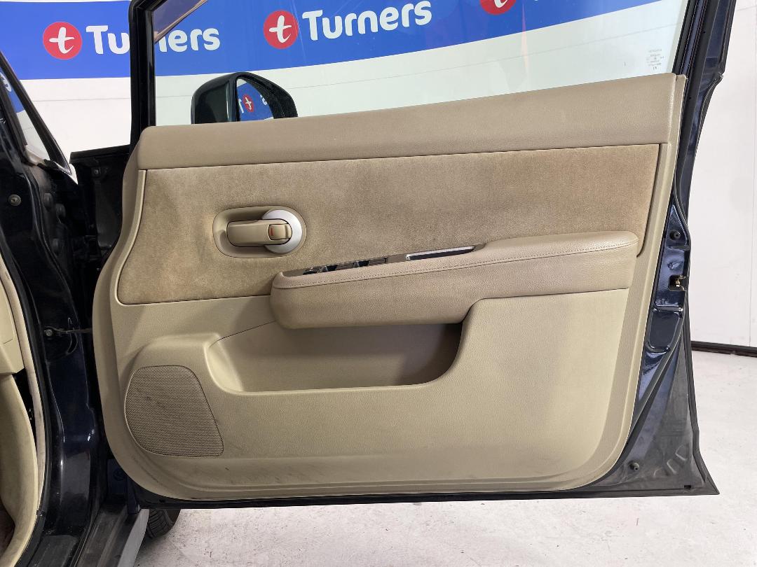 Photo '13' of Nissan Tiida 1500