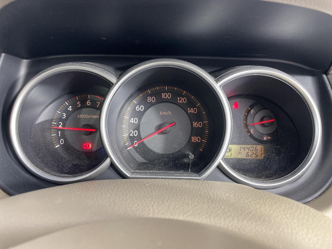 Photo '16' of Nissan Tiida 1500