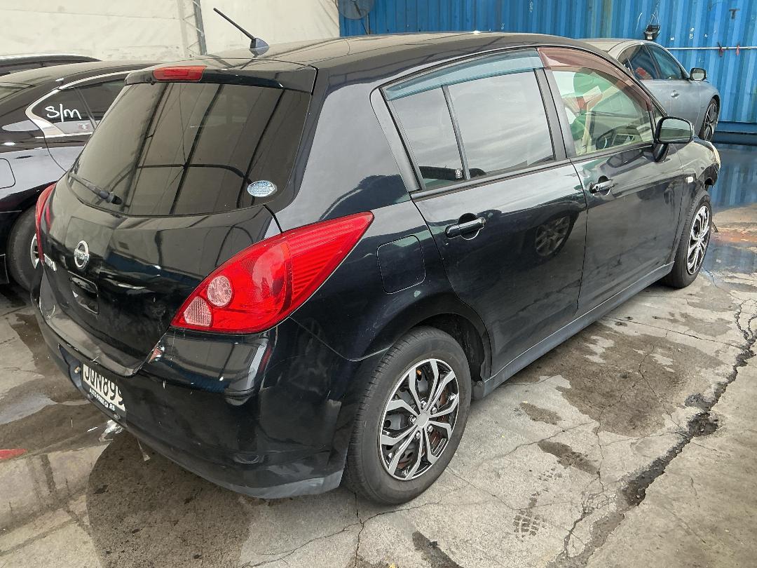 Photo '6' of Nissan Tiida