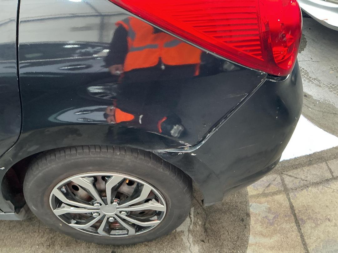 Photo '22' of Nissan Tiida