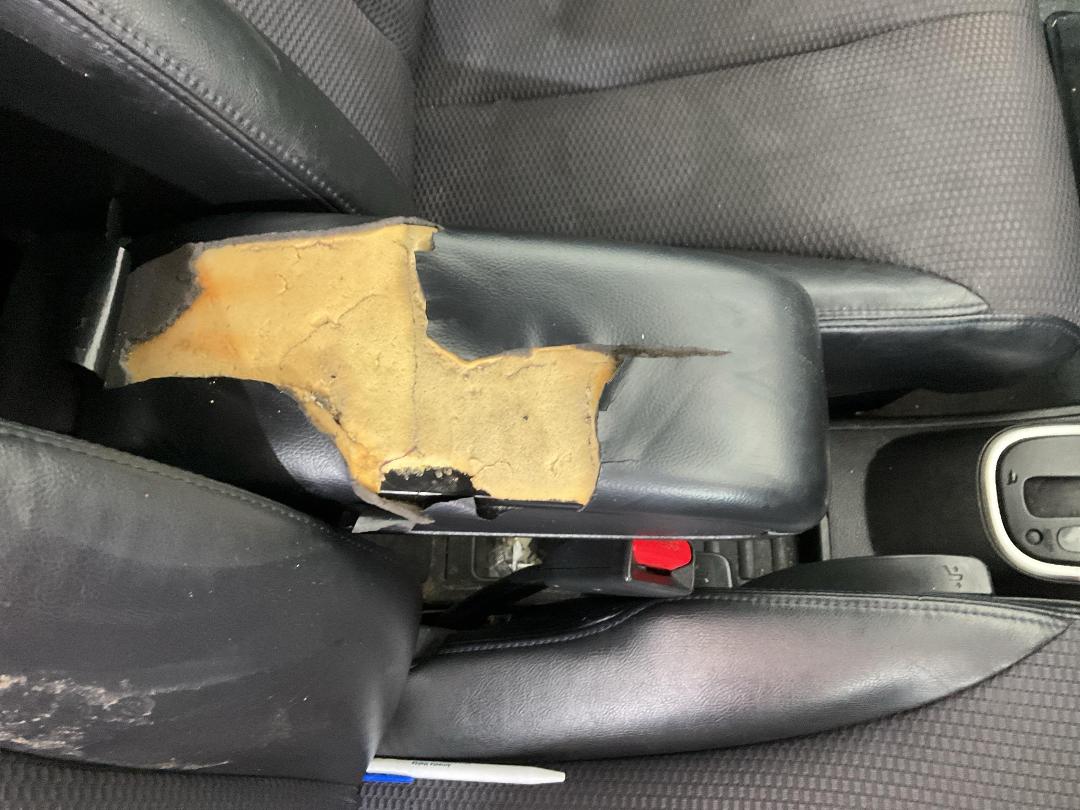 Photo '15' of Nissan Tiida