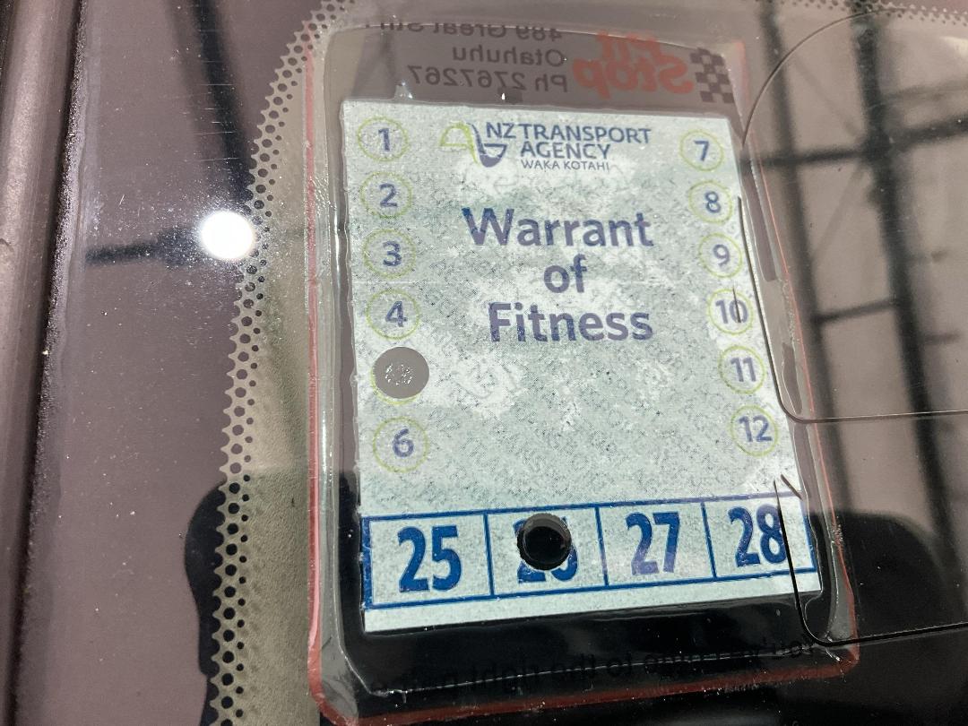 Photo '28' of Nissan Tiida