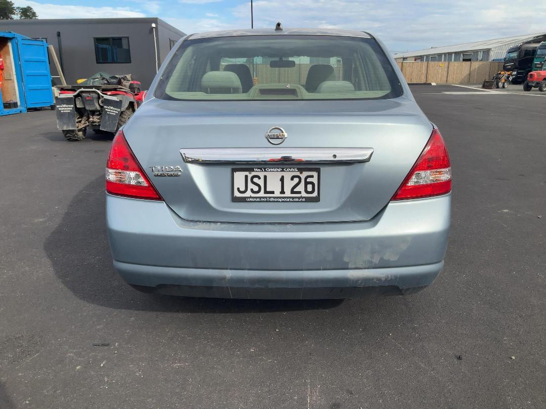 Photo '3' of Nissan Tiida Latio