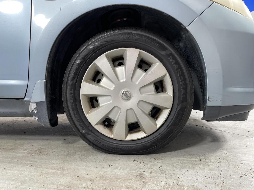 Photo '9' of Nissan Tiida