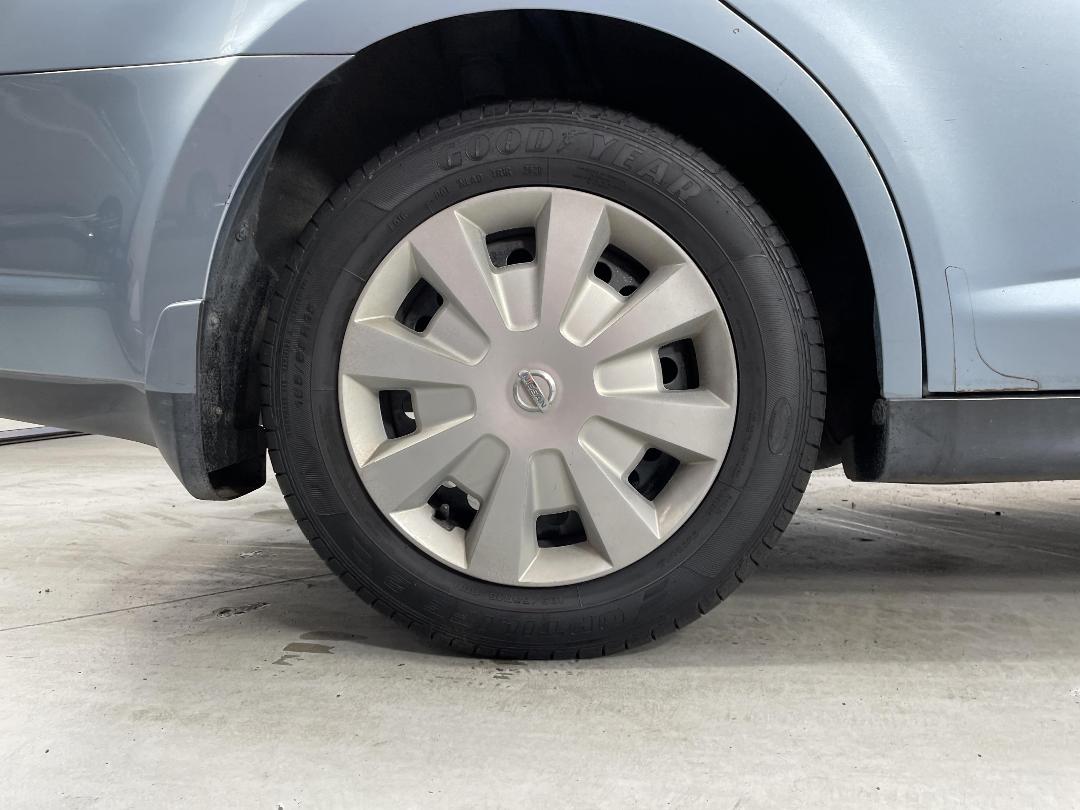 Photo '12' of Nissan Tiida