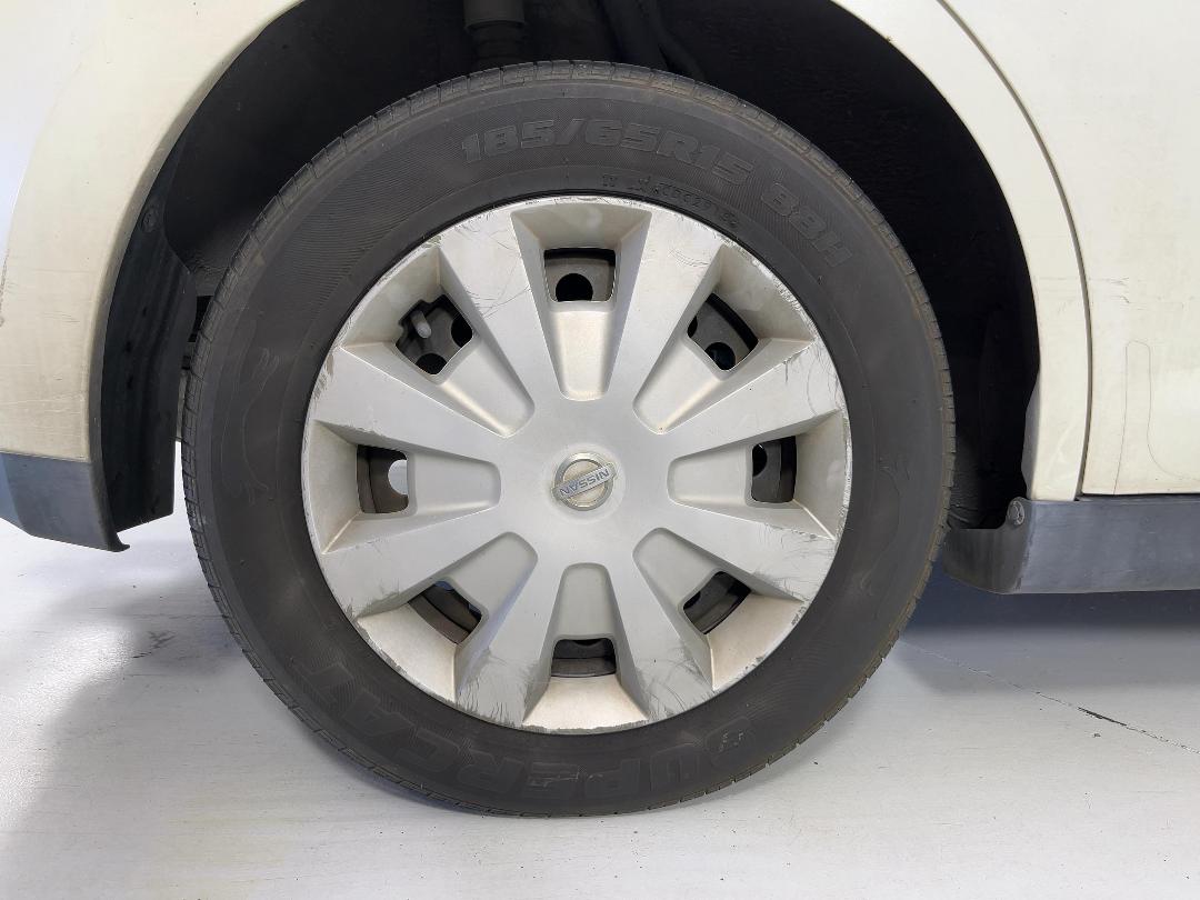 Photo '12' of Nissan Tiida Photo '12' of Nissan Tiida