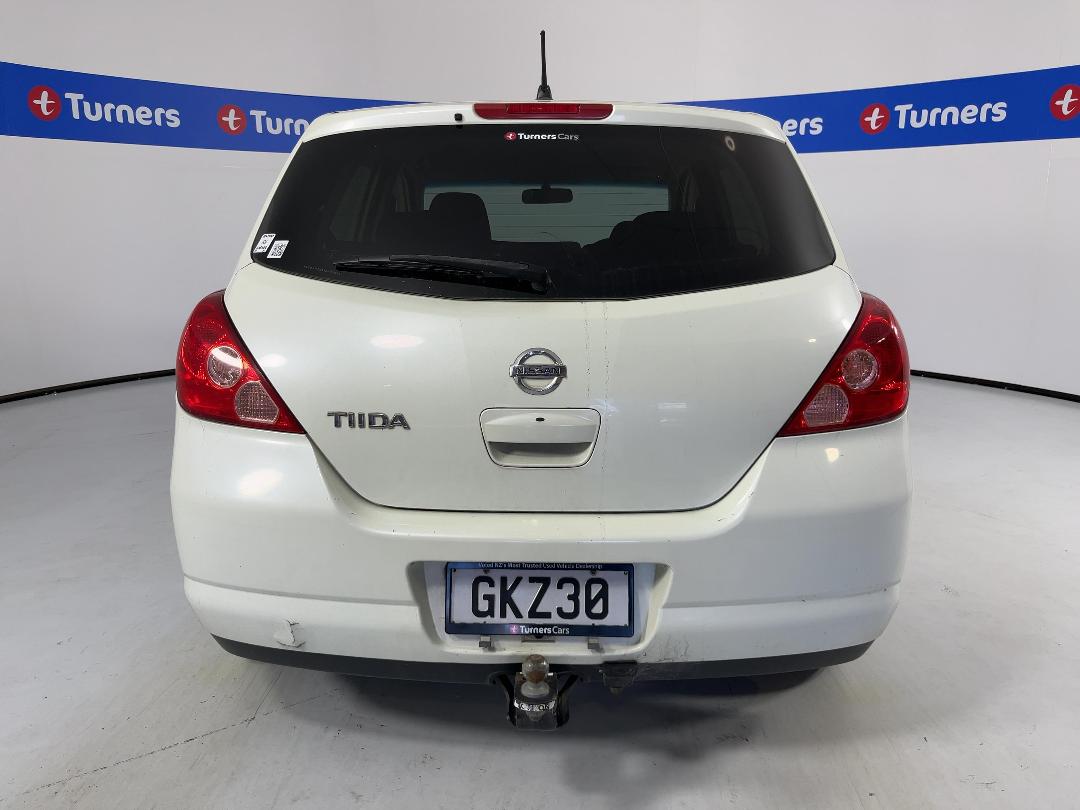 Photo '6' of Nissan Tiida Photo '6' of Nissan Tiida