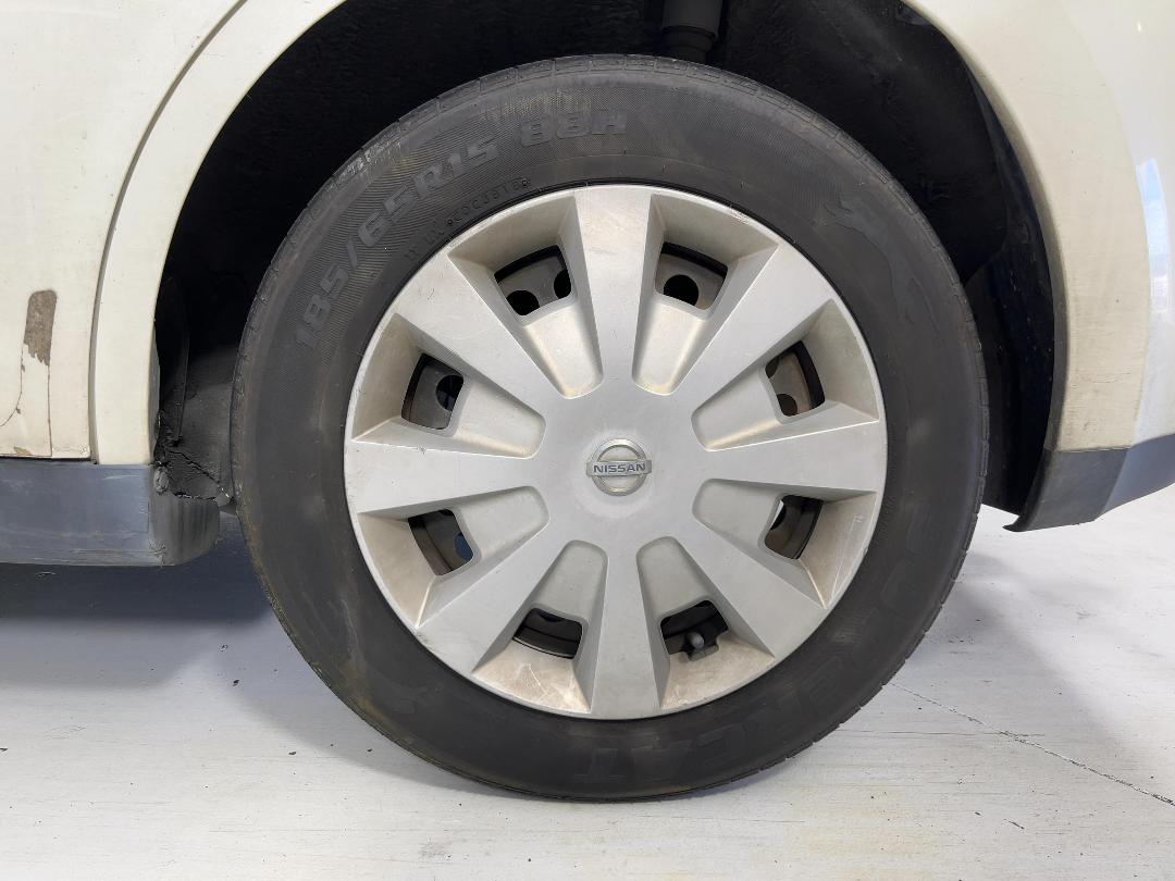 Photo '11' of Nissan Tiida Photo '11' of Nissan Tiida