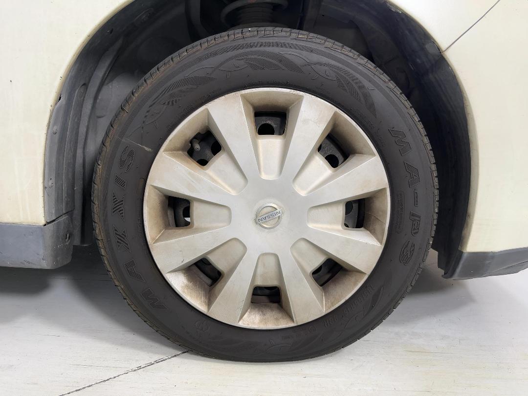 Photo '9' of Nissan Tiida Photo '9' of Nissan Tiida