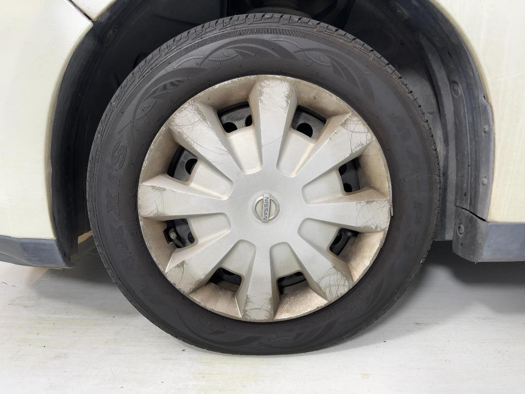 Photo '10' of Nissan Tiida Photo '10' of Nissan Tiida