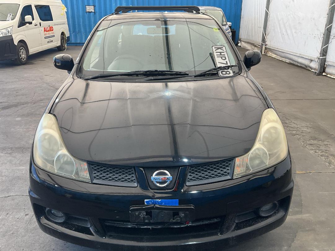 Photo '2' of Nissan Wingroad Photo '2' of Nissan Wingroad