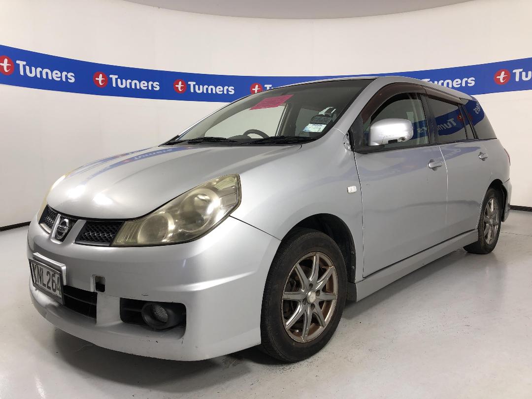 Photo '4' of Nissan Wingroad Photo '4' of Nissan Wingroad