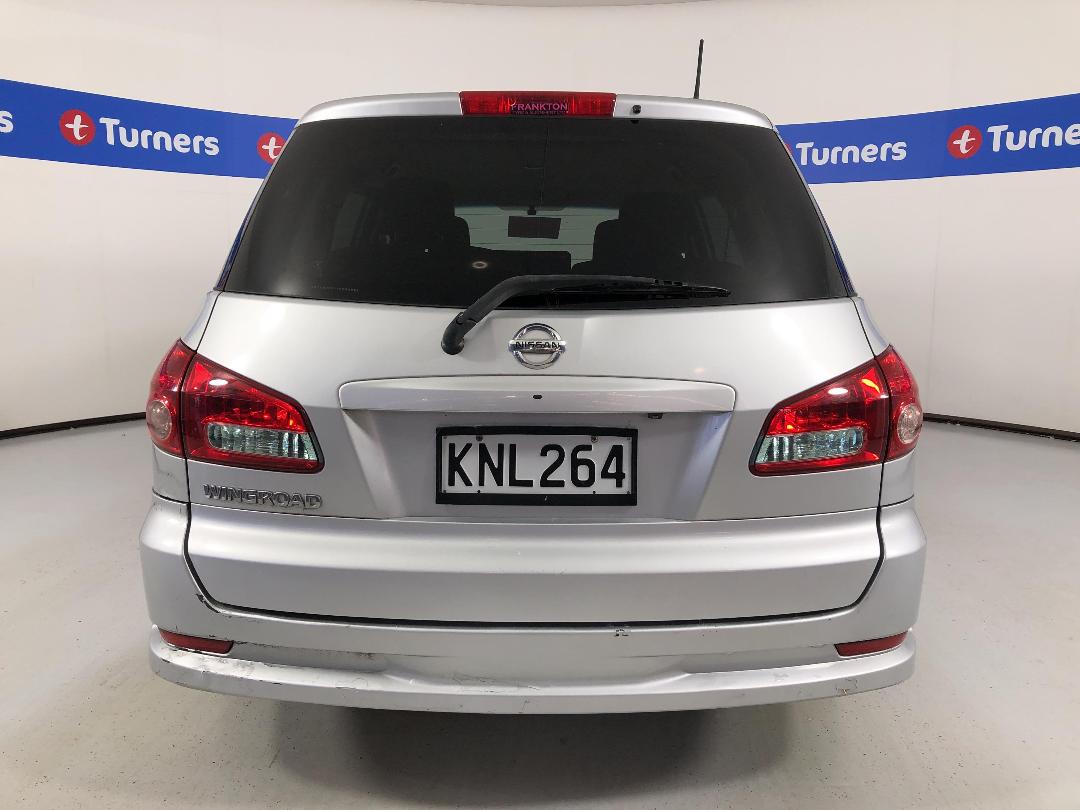 Photo '9' of Nissan Wingroad Photo '9' of Nissan Wingroad