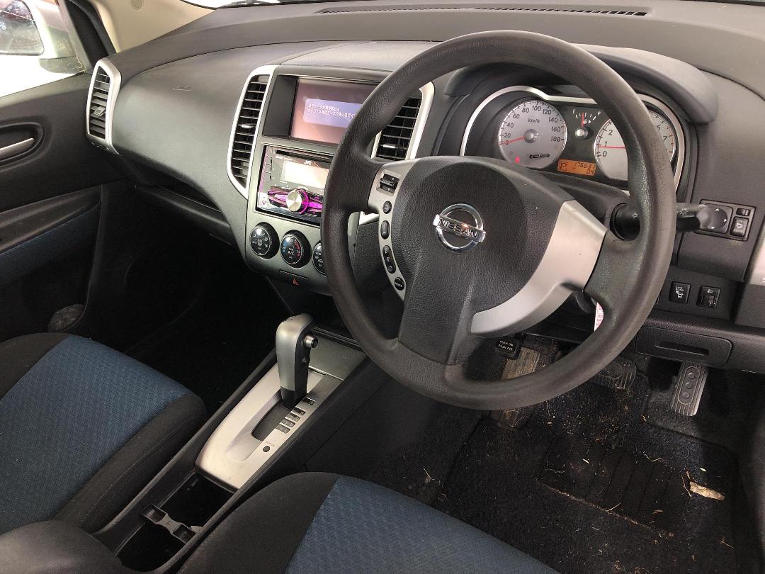 Photo '19' of Nissan Wingroad Photo '19' of Nissan Wingroad