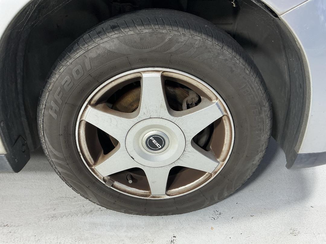 Photo '2' of Nissan Wingroad