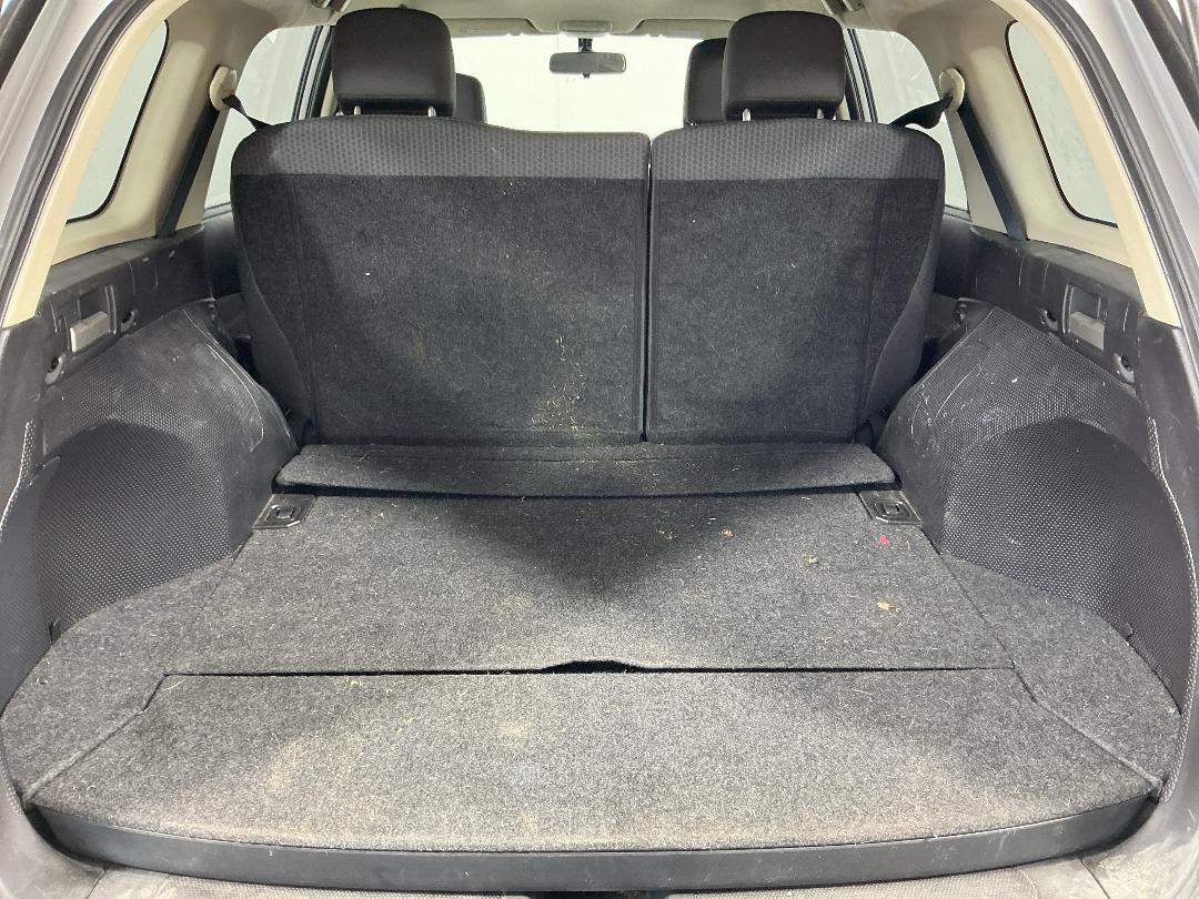 Photo '12' of Nissan Wingroad