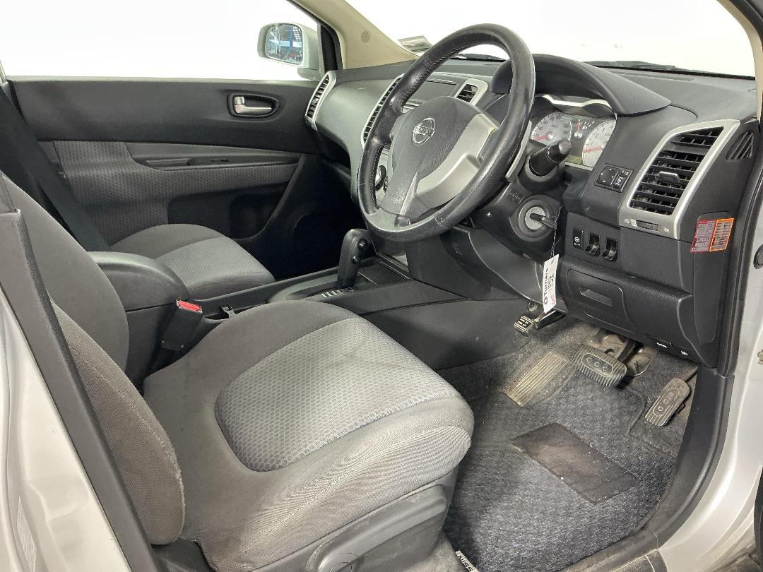 Photo '14' of Nissan Wingroad