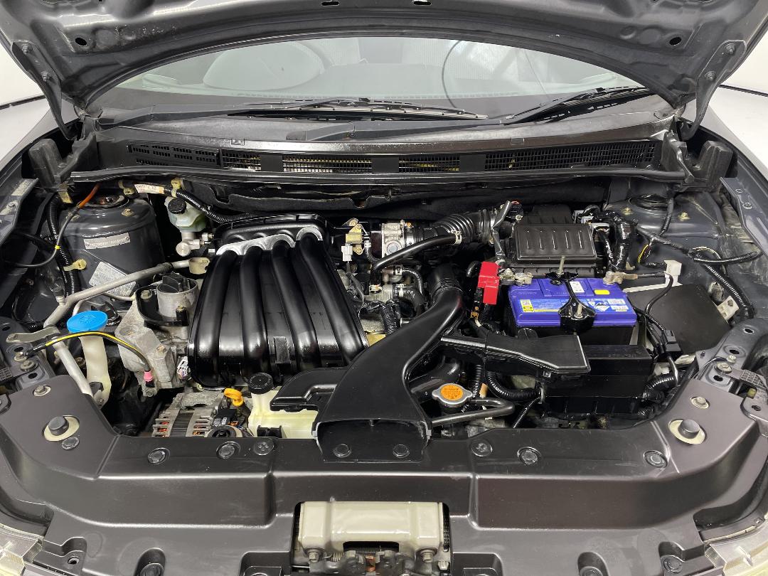 Photo '13' of Nissan Wingroad