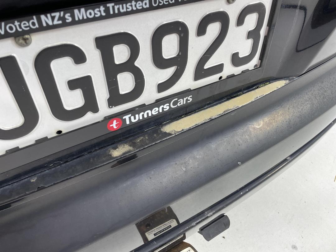 Photo '29' of Nissan Wingroad