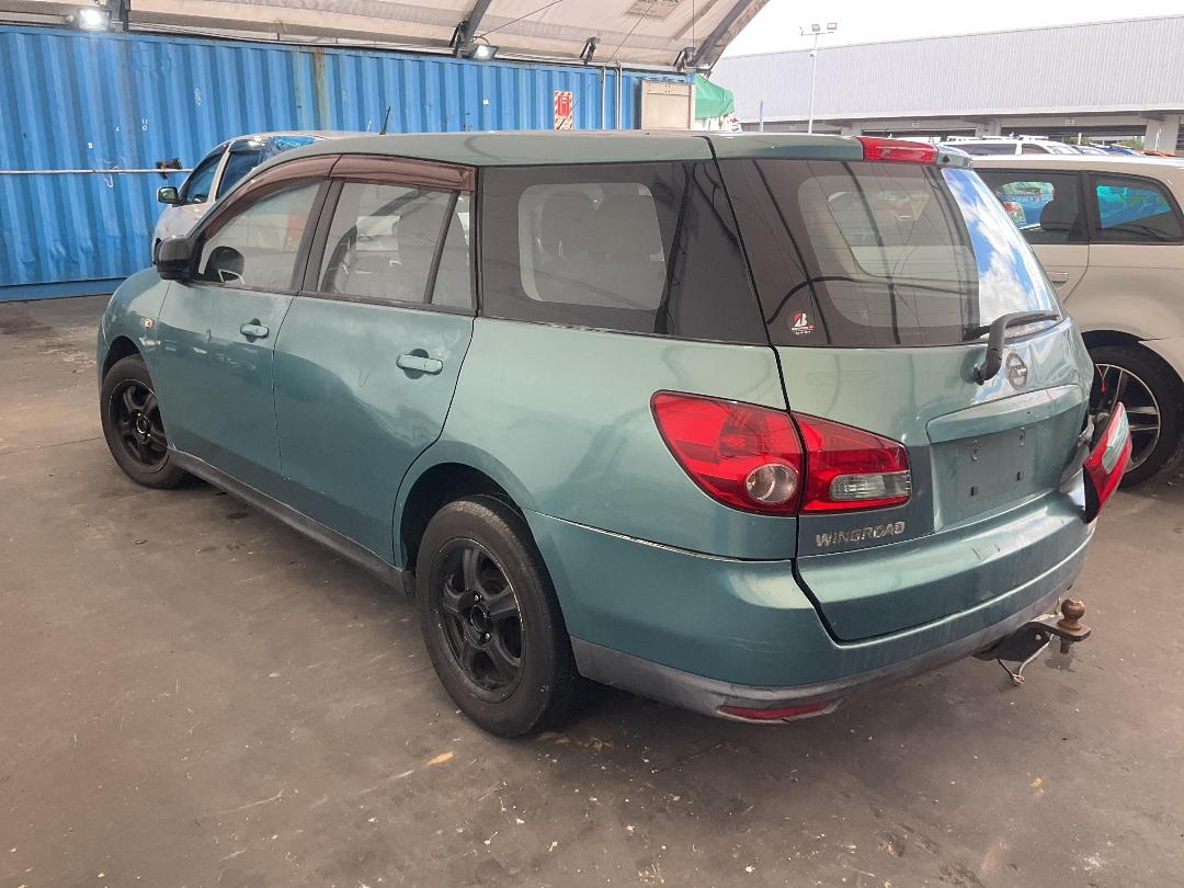 Photo '10' of Nissan Wingroad