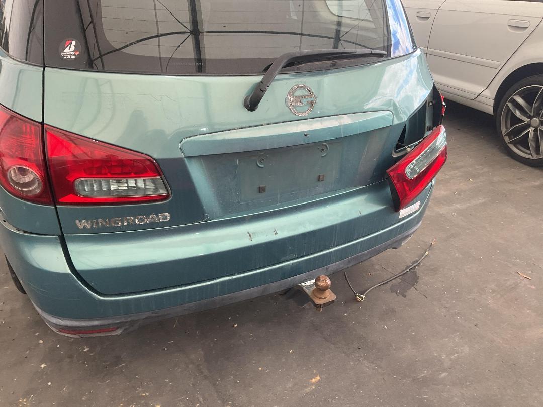 Photo '11' of Nissan Wingroad