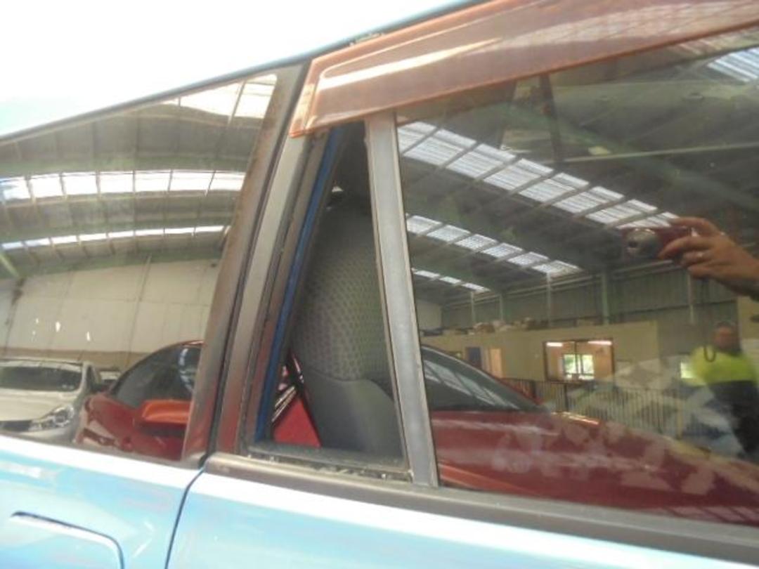 Photo '25' of Nissan Wingroad