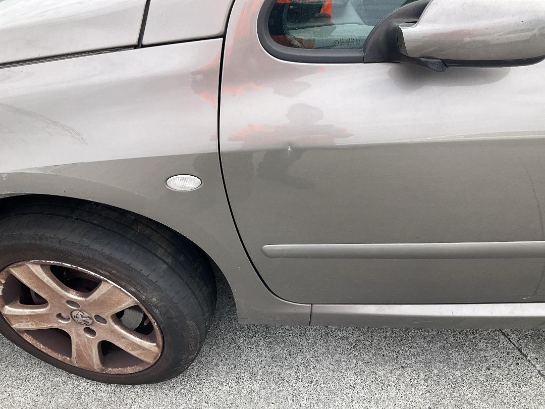 Photo '9' of Peugeot 307 SW Photo '9' of Peugeot 307 SW