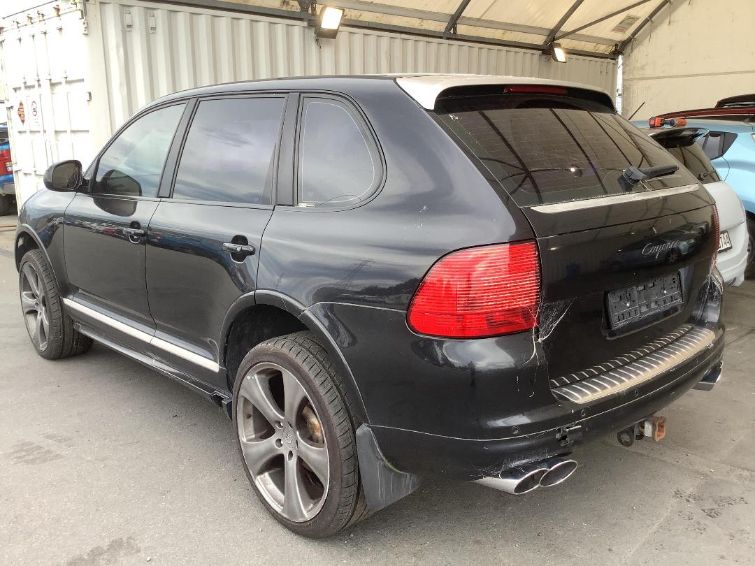 Photo '5' of Porsche Cayenne S TIP Photo '5' of Porsche Cayenne S TIP