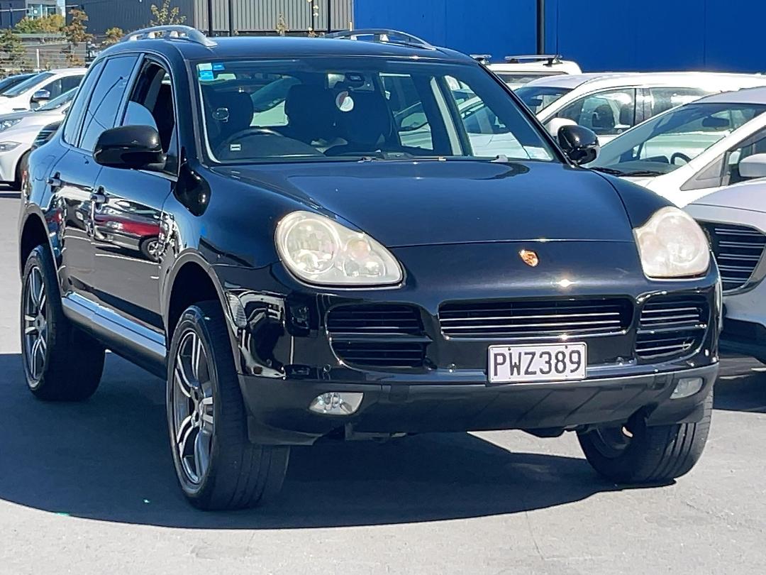 Photo '2' of Porsche Cayenne S TIP