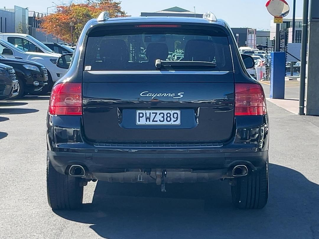 Photo '6' of Porsche Cayenne S TIP