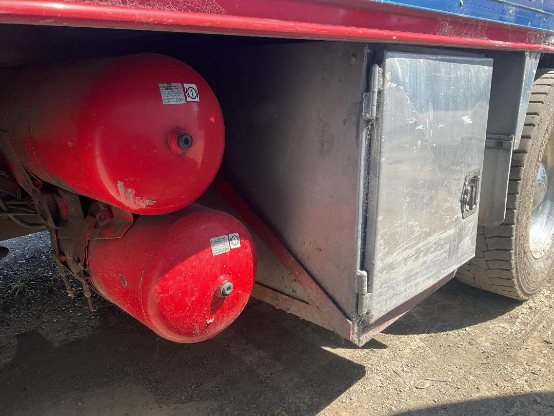 Photo '28' of Scania R580 LB8X4MHZ Livestock Photo '28' of Scania R580 LB8X4MHZ Livestock