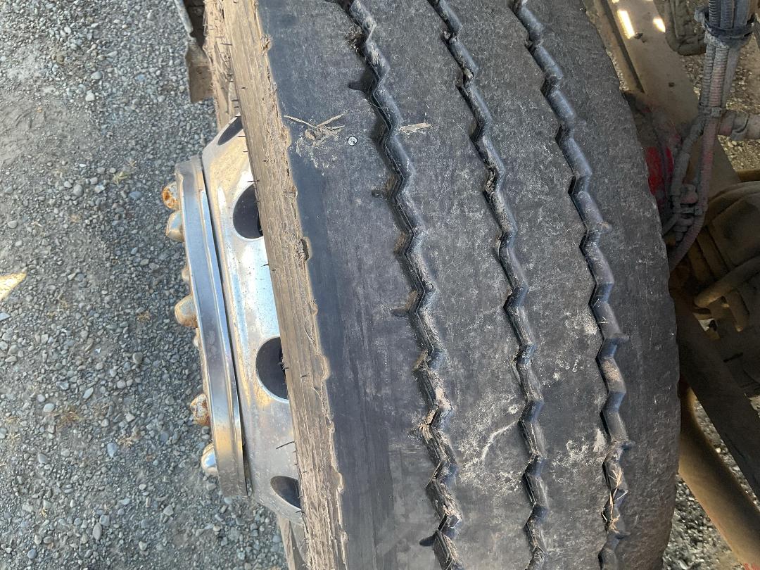 Photo '32' of Scania R580 LB8X4MHZ Livestock Photo '32' of Scania R580 LB8X4MHZ Livestock